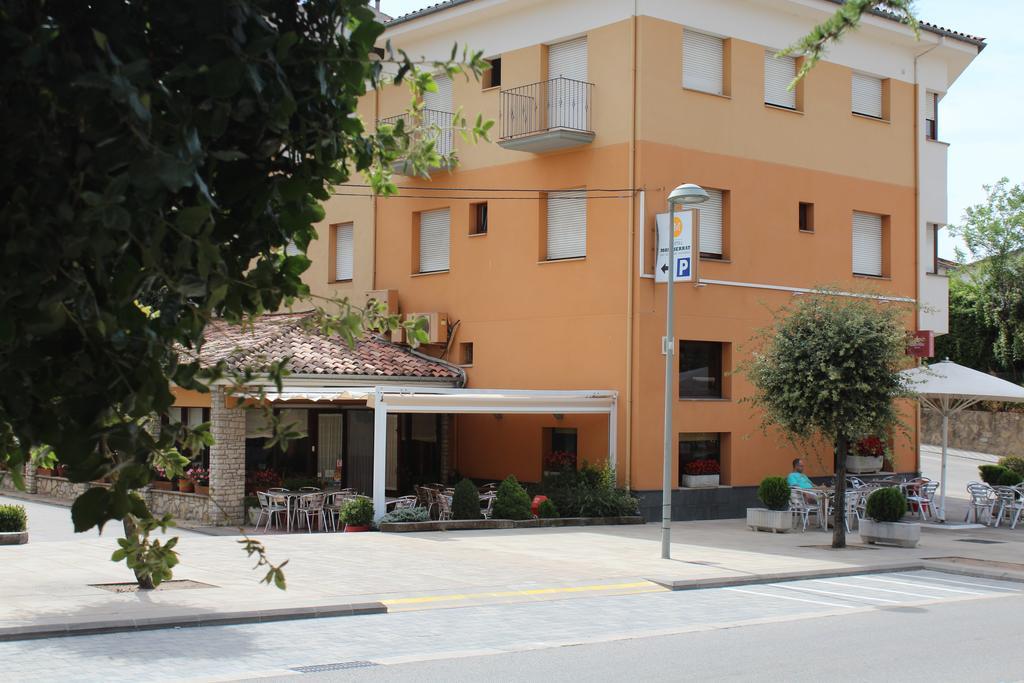 Hostal Montserrat Tona Kültér fotó